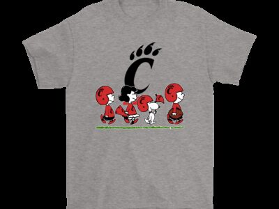 Snoopy The Peanuts Cheer For The Cincinnati Bearcats NCAA Shirts