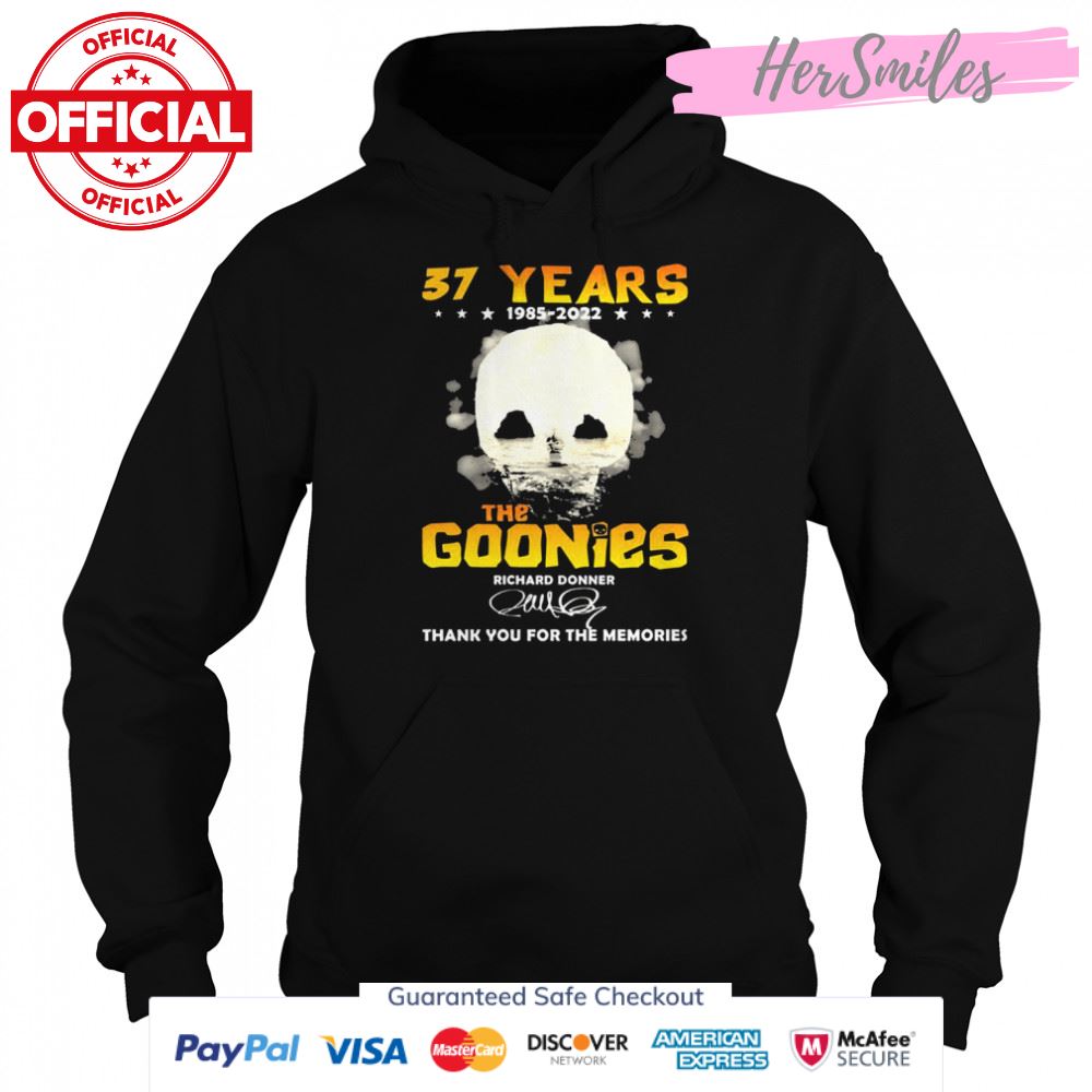 37 Years 1985 2022 The Goonies Richard Donner Signatures Thank You For The Memories Shirt 37 Years 1985 2022 The Goonies Richard Donner Signatures Thank You For The Memories Shirt