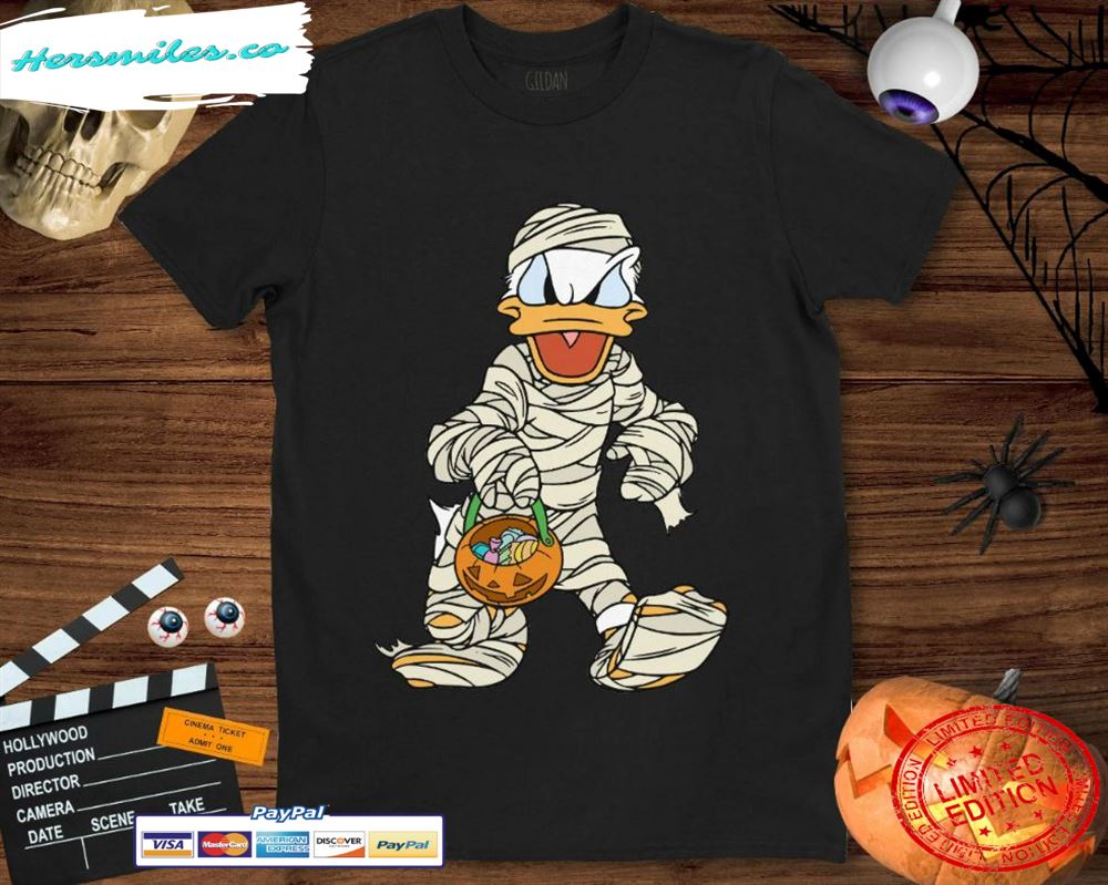 Donald Duck Mummy With Pumpkin Basket Halloween Costume Unisex Gift T-Shirt
