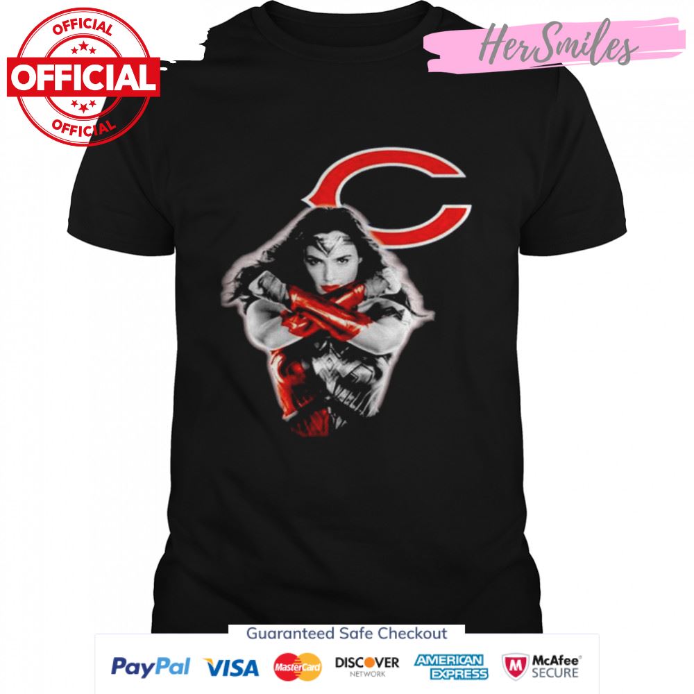 Wonder Woman Chicago Bears logo T-shirt