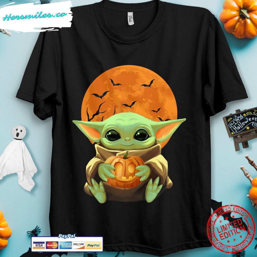 Baby Yoda Halloween Pumpkin  Star Wars Unisex Gift T-Shirt