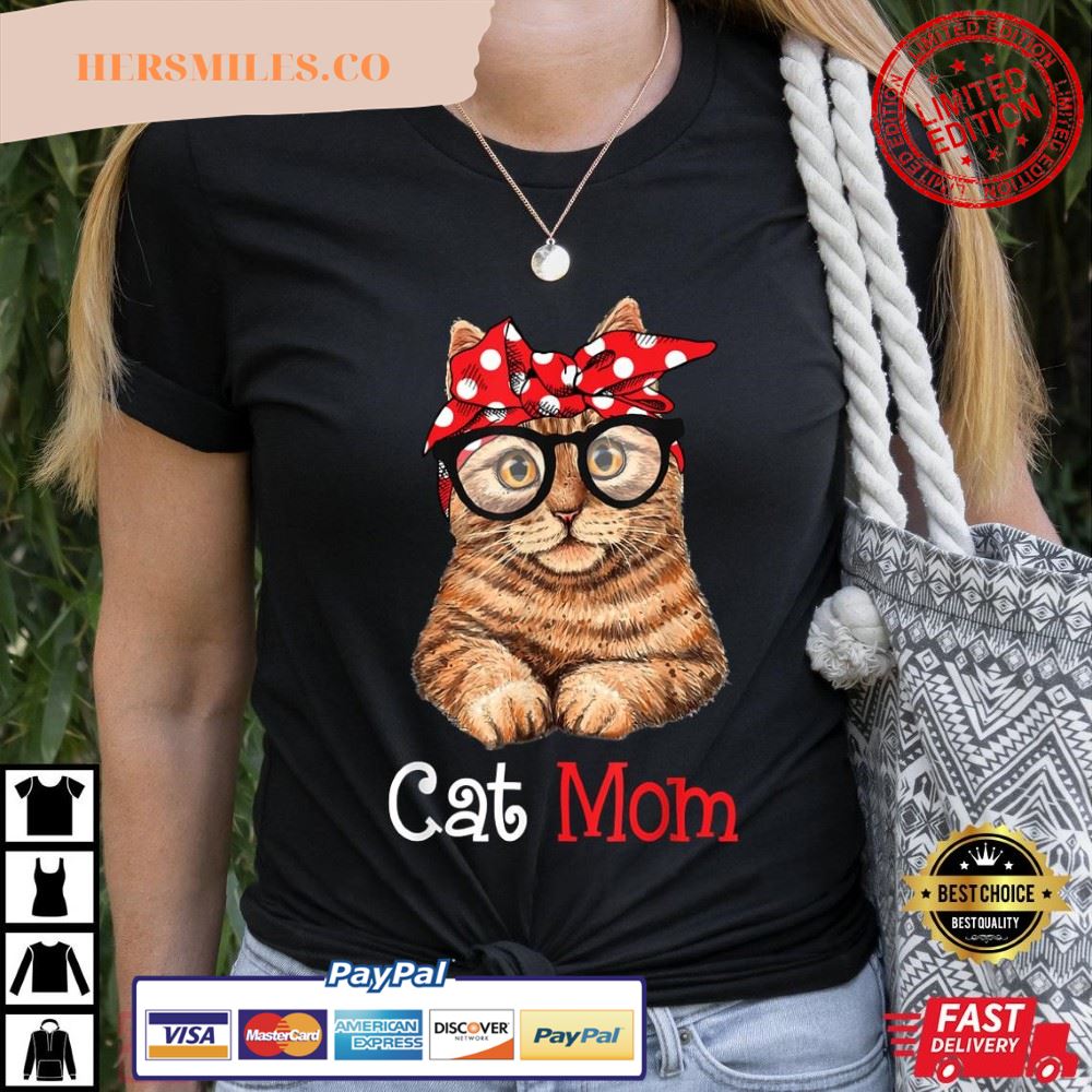 Funny Cat Mother’s Day Gift T-Shirt