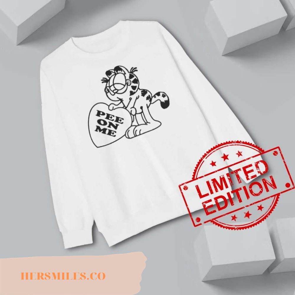 Pee On Me Tee Garfield shirt
