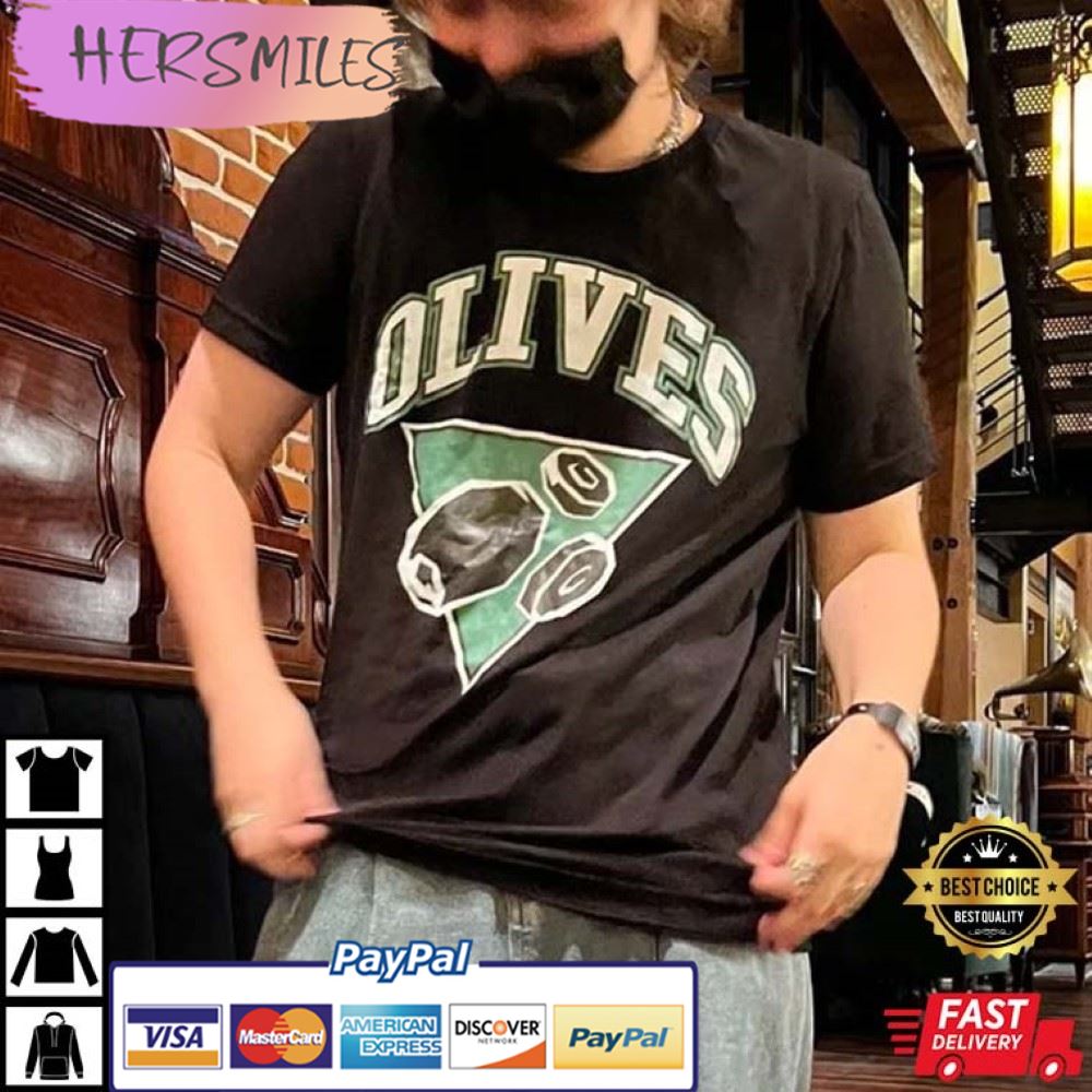 George’s Olives Ollie Twitchcon Best T-Shirt