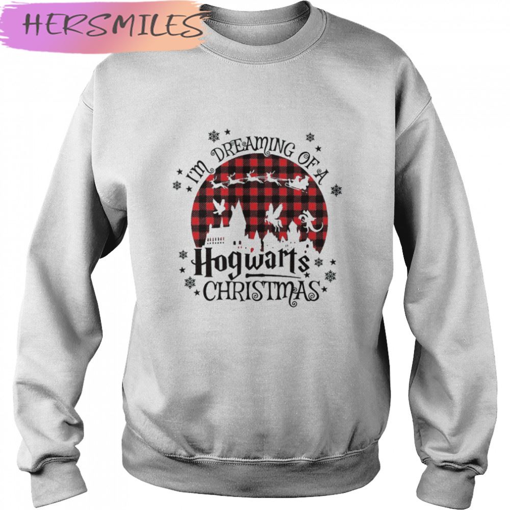 Hogwarts Christmas T-shirt Hogwarts Christmas T-shirt
