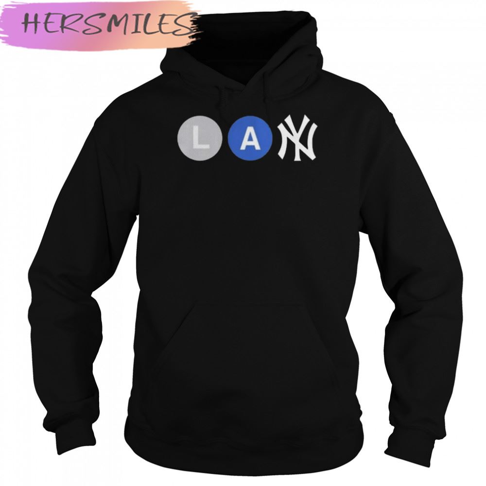 Lany Purrr New York Yankees T-shirt Lany Purrr New York Yankees T-shirt