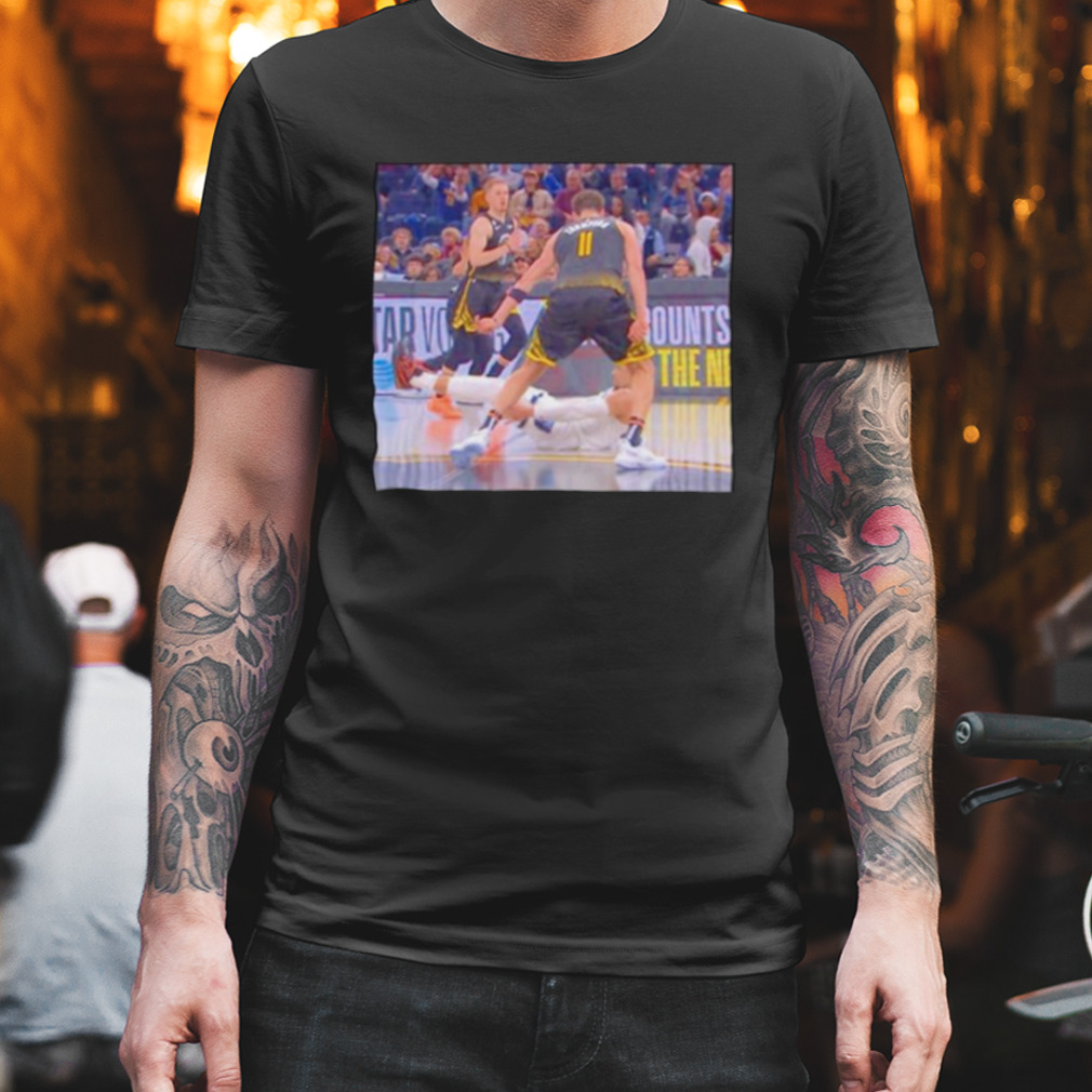 Klay Beating The Grizzlies On Christmas Shirt