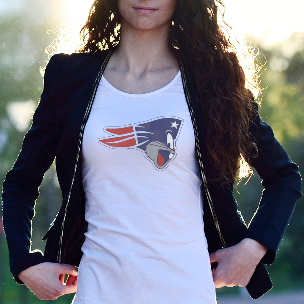Nfl New England Patriots Bugs Bunny Shirt Nfl New England Patriots Bugs Bunny Shirt
