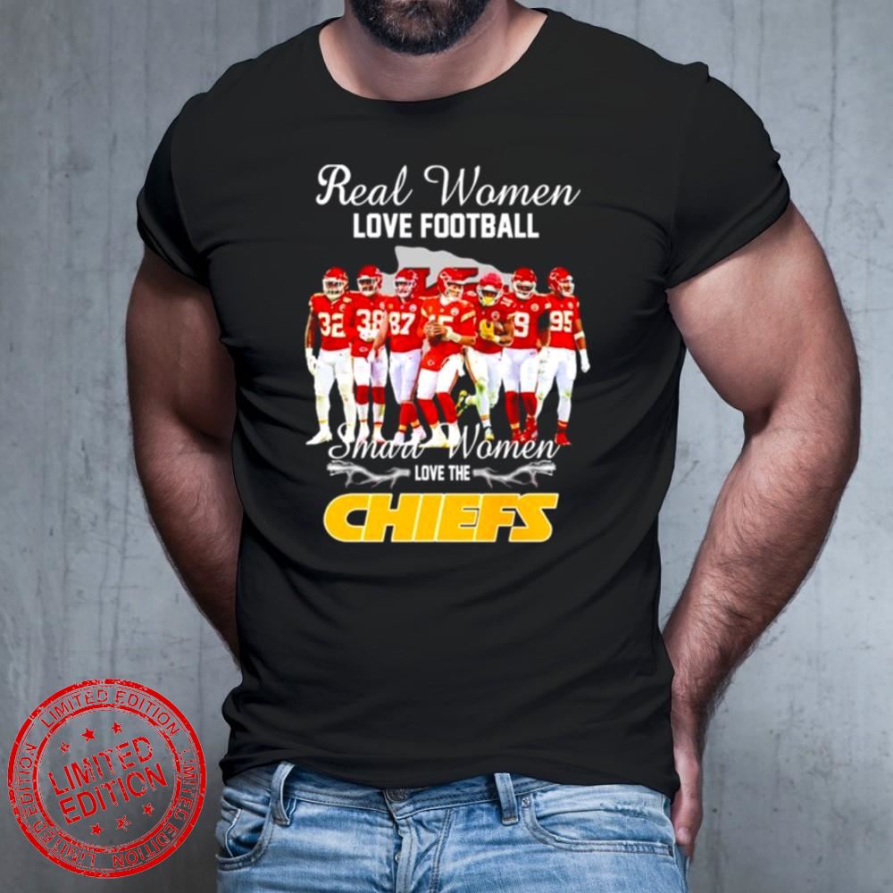 Real Women love Football smart Women love the Kansas City Chiefs T-Shirt Real Women love Football smart Women love the Kansas City Chiefs T-Shirt