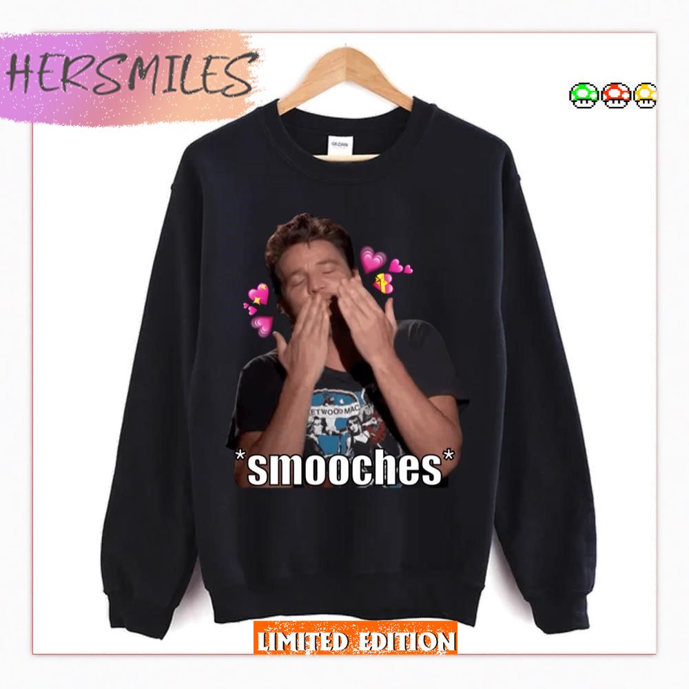 Smooches Meme Pedro Pascal T-shirt