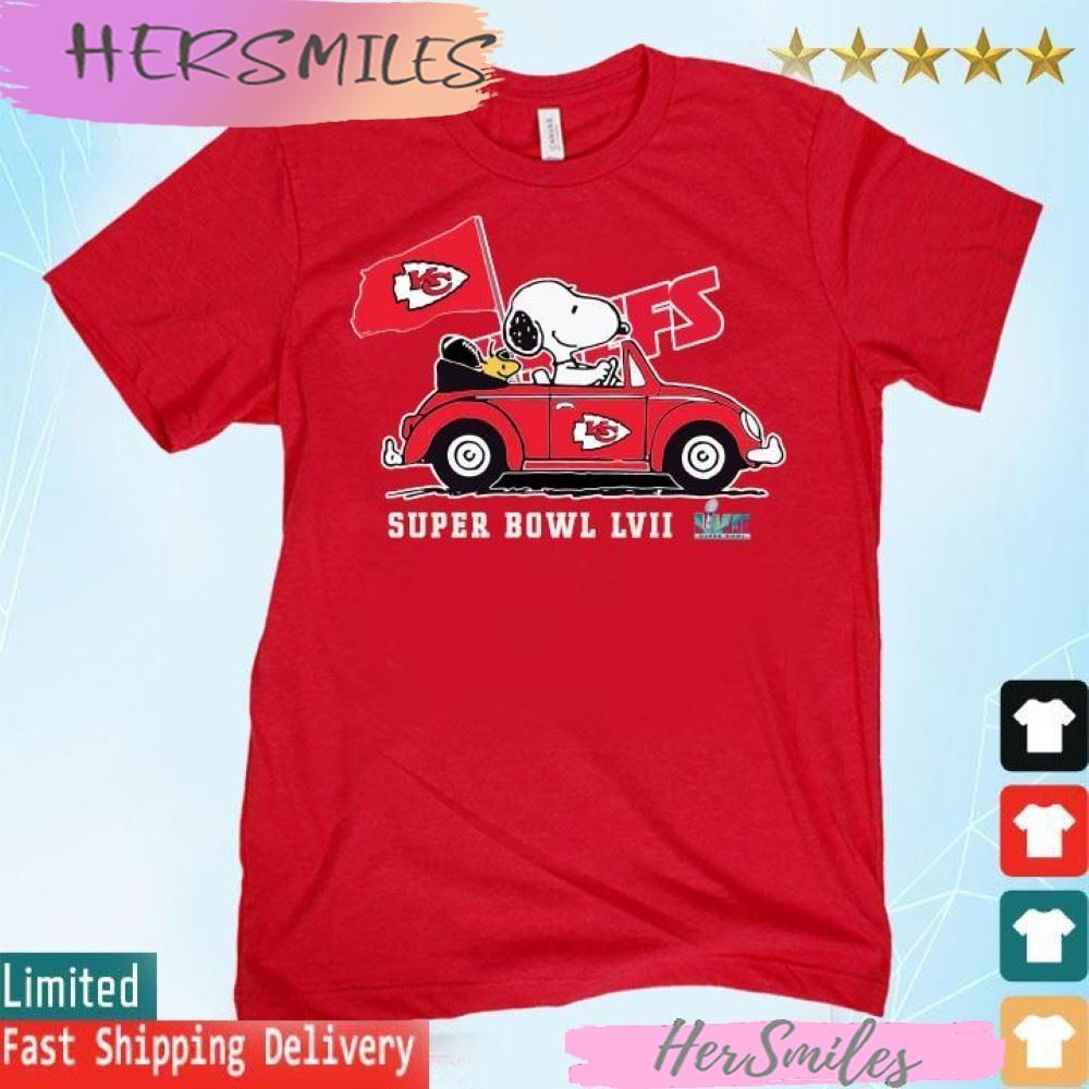 Snoopy And Woodstock Driving Car Kansas City Chiefs  Super BOWL LVII 2023 T-shirt