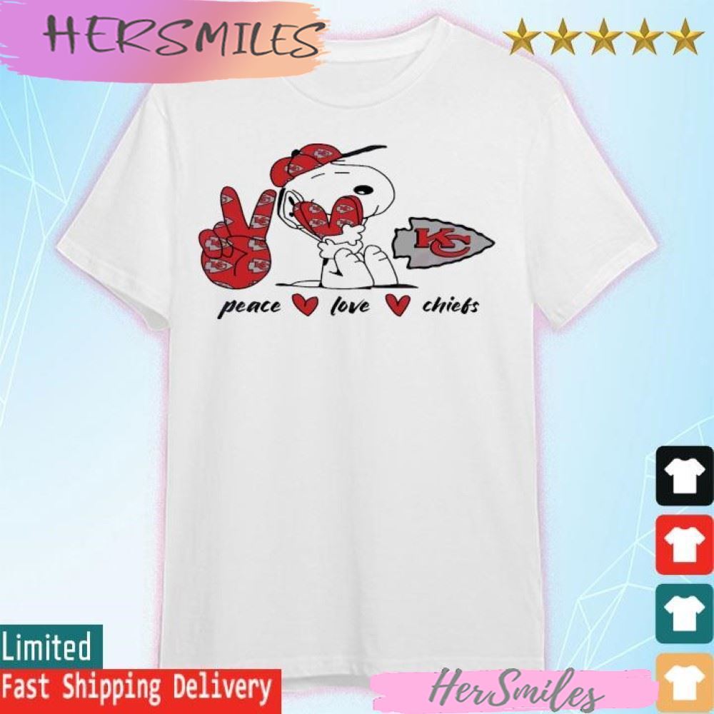 Snoopy Peace Love Kansas City Chiefs 2023 T-shirt
