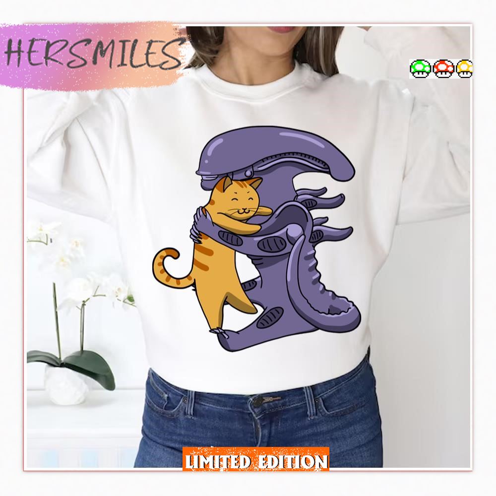 Alien Hugs Cat Xenomorph T-Shirt
