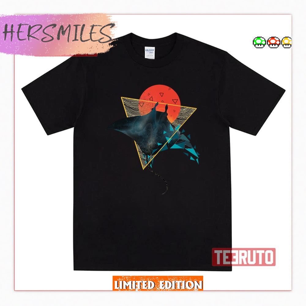 Geometric Sting Ray Sun Art T-Shirt