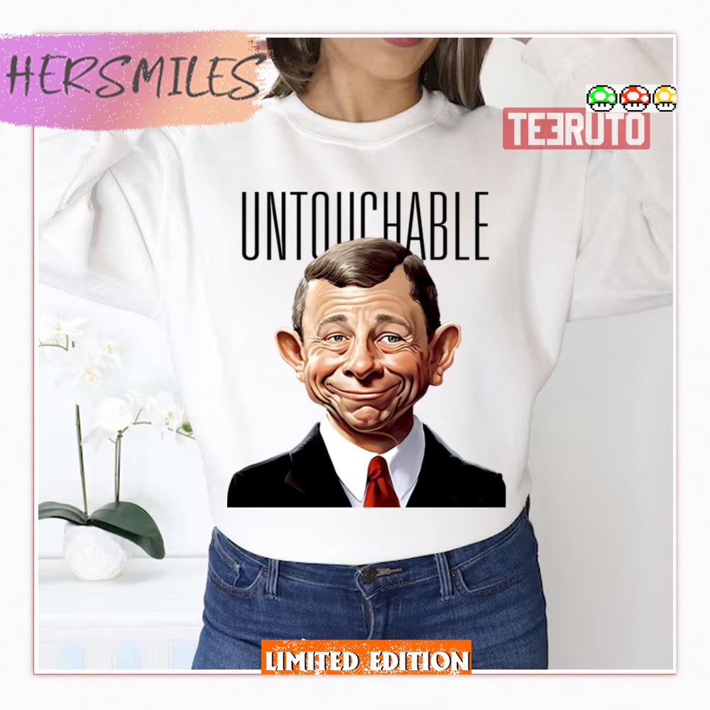 Chief Justice John Roberts Refusing To Speak To The American People Sweatshirt