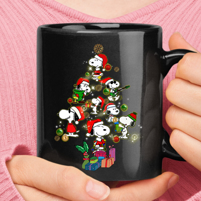 A Merry Christmas With Cute And Cool Snoopy Mug