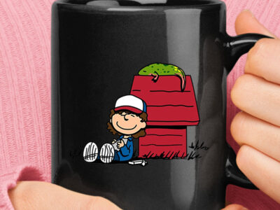 Dustin And D’Artagnan Dart By Snoopy Doghouse Stranger Things Mug