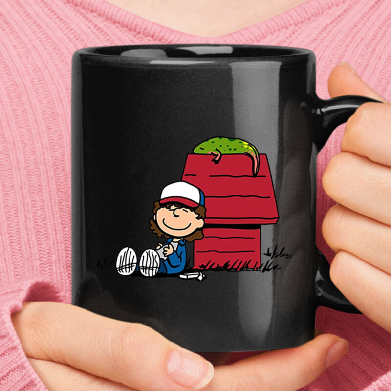 Dustin And D’Artagnan Dart By Snoopy Doghouse Stranger Things Mug
