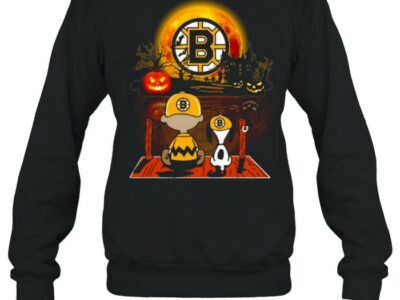 snoopy and charlie brown pumpkin boston bruins halloween moon shirt unisex sweatshirt