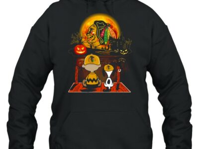 snoopy and charlie brown pumpkin chicago blackhawks halloween moon shirt unisex hoodie