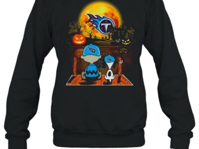snoopy and charlie brown pumpkin tennessee titans halloween moon shirt unisex sweatshirt