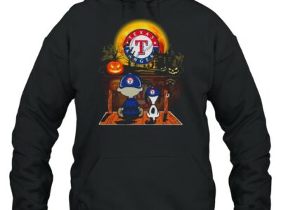 snoopy and charlie brown pumpkin texas rangers halloween moon shirt unisex hoodie