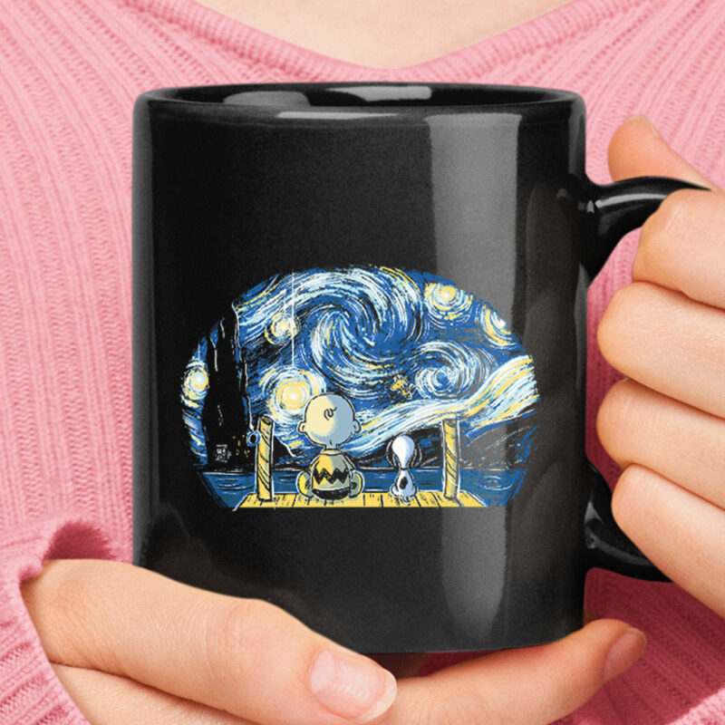 Snoopy And Charlie Brown Watching The Starry Night Black Mug