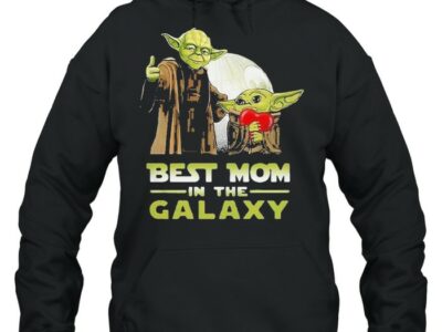 Nice-master-Yoda-and-baby-Yoda-best-mom-in-the-galaxy-Star-wars-Unisex-Hoodie.jpg