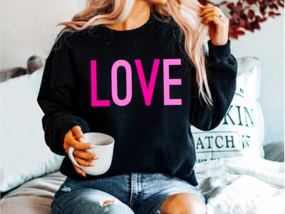 Valentine‘s Love Shirts for Women Long Sleeve Valentine‘s Sweatshirt for women