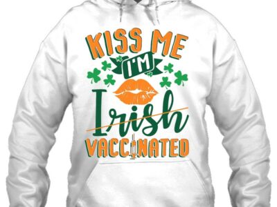 Official Kiss Me I‘m Irish Vaccinated Funny St Patrick Day Gift Shirt