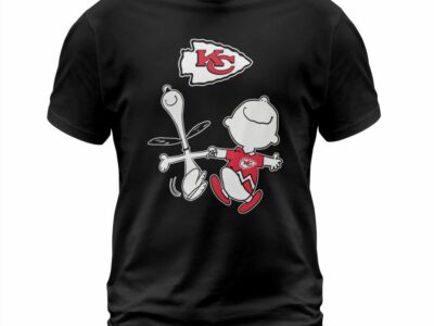 Kansas Chiefs Snoopy and CharlieBrown dancing Shirt
