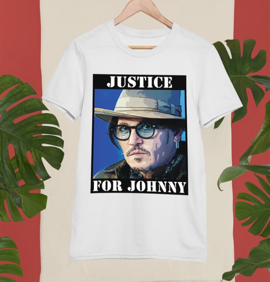 Justice For Johnny Depp Poster T-shirt