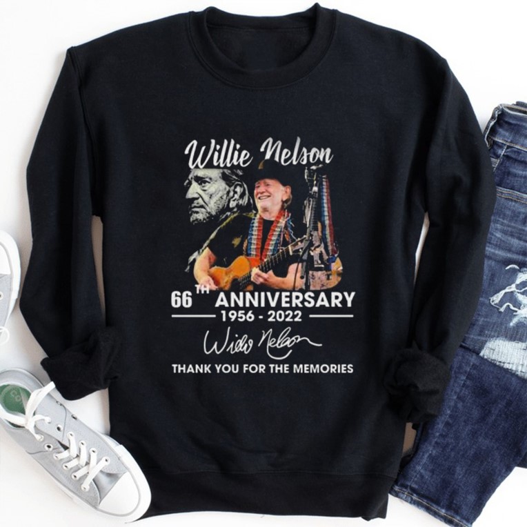 66th Anniversary 1956-2022 Willie Nelson Signature Unisex T-Shirt