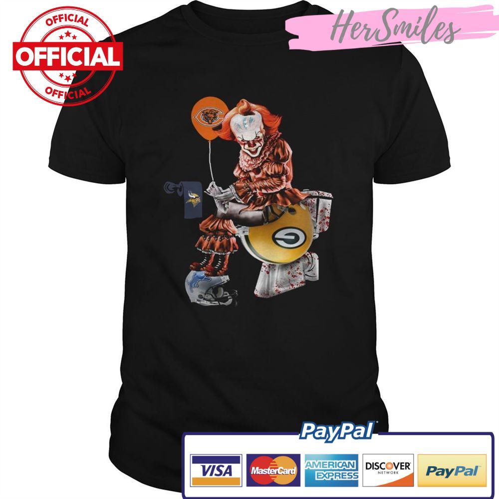 Pennywise Chicago Bears sitting toilet Green Bay Packers Graphic T-Shirt