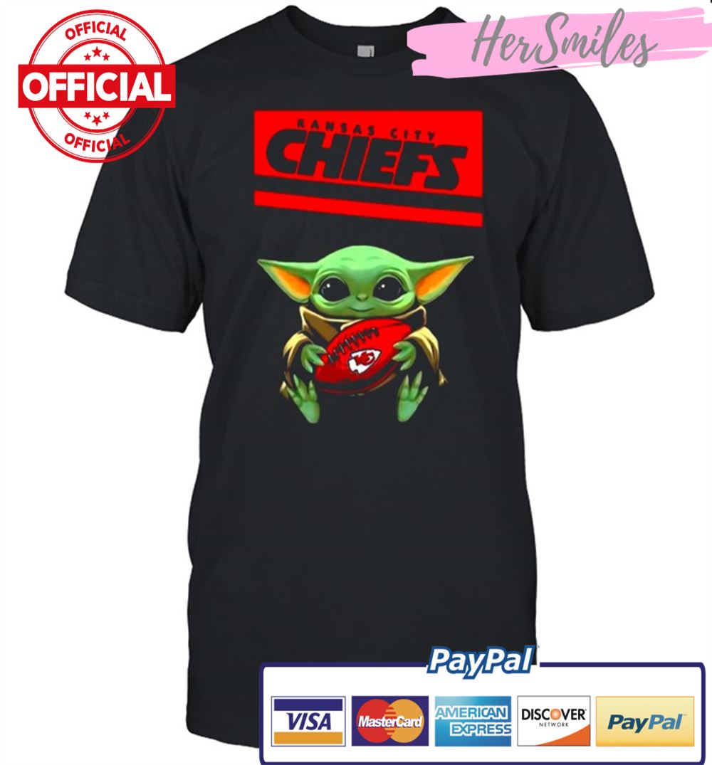 The Kansas City Chiefs With Baby Yoda Hug Rugby Chiefs shirt