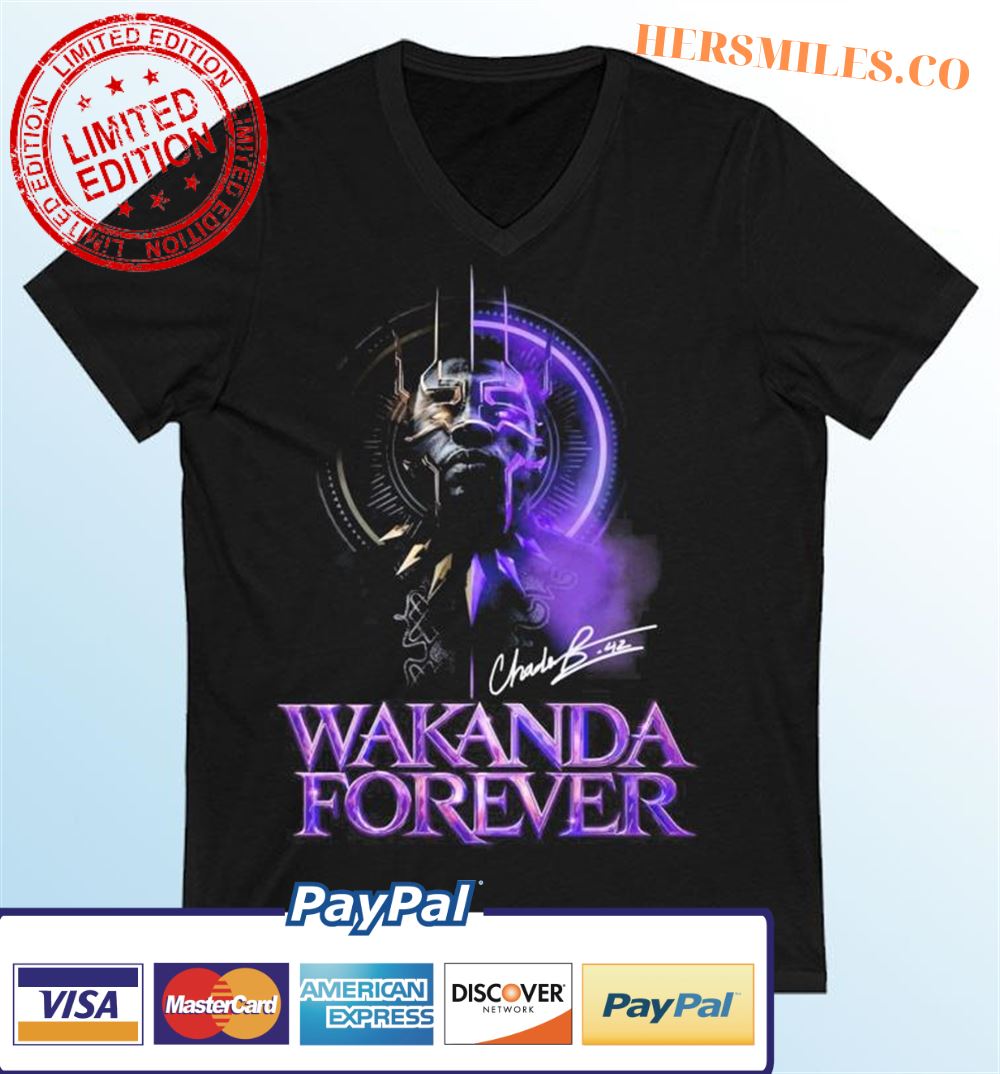 Wakanda Forever Marvel Black Panther Signature Classic T-Shirt