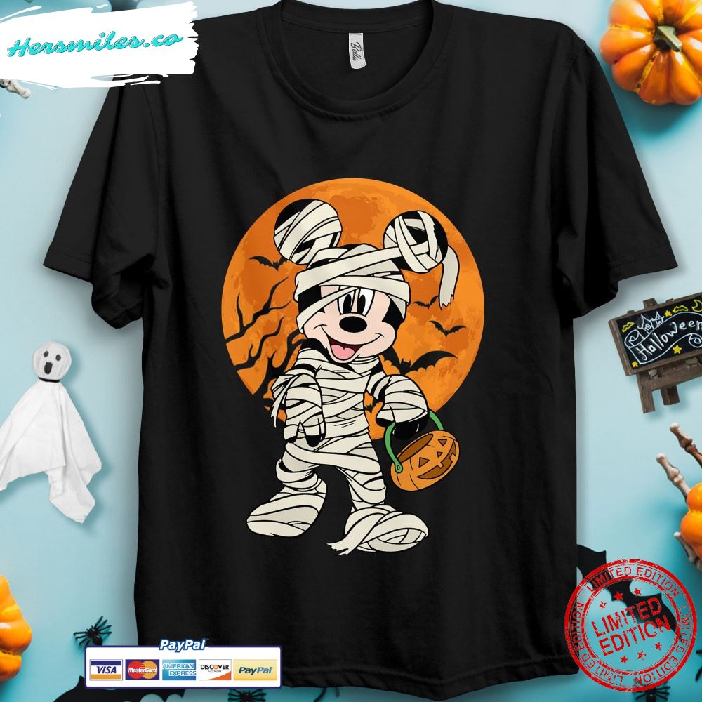 Disney Mickey Mummy Holding Pumpkin Halloween Night Graphic Unisex Gift T-Shirt