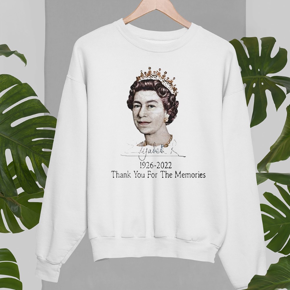 RIP Queen Elizabeth II Memories Signature Shirt