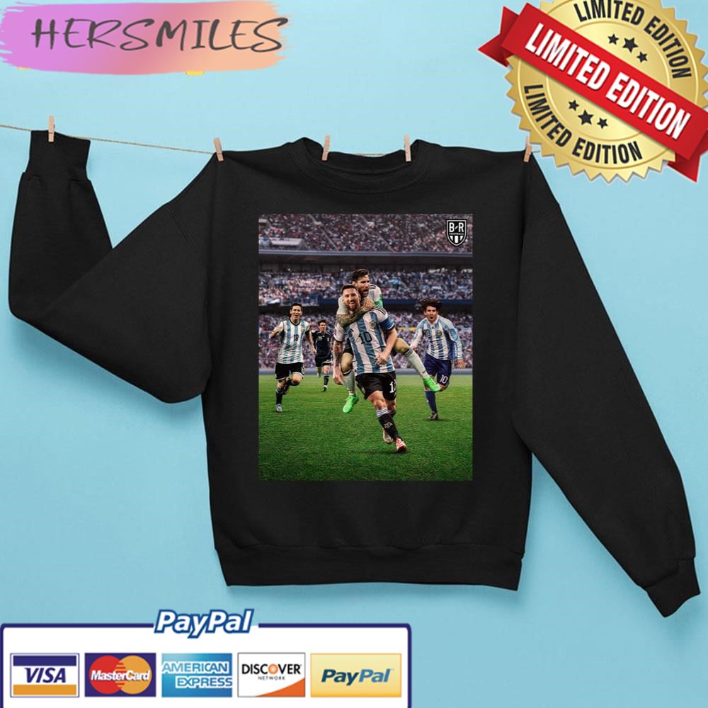 Leo Messi When Argentina Needs Him World Cup Qatar 2022 Trending Unisex  T-shirt