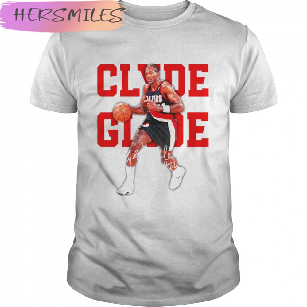 Signature Design Clyde Drexler The Glide Basketball T-shirt