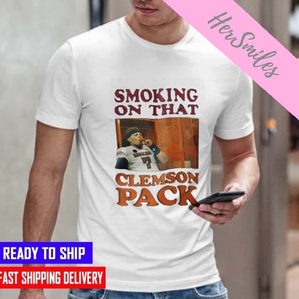 South Carolina Smoking on that Clemson Pack 2022T-shirt