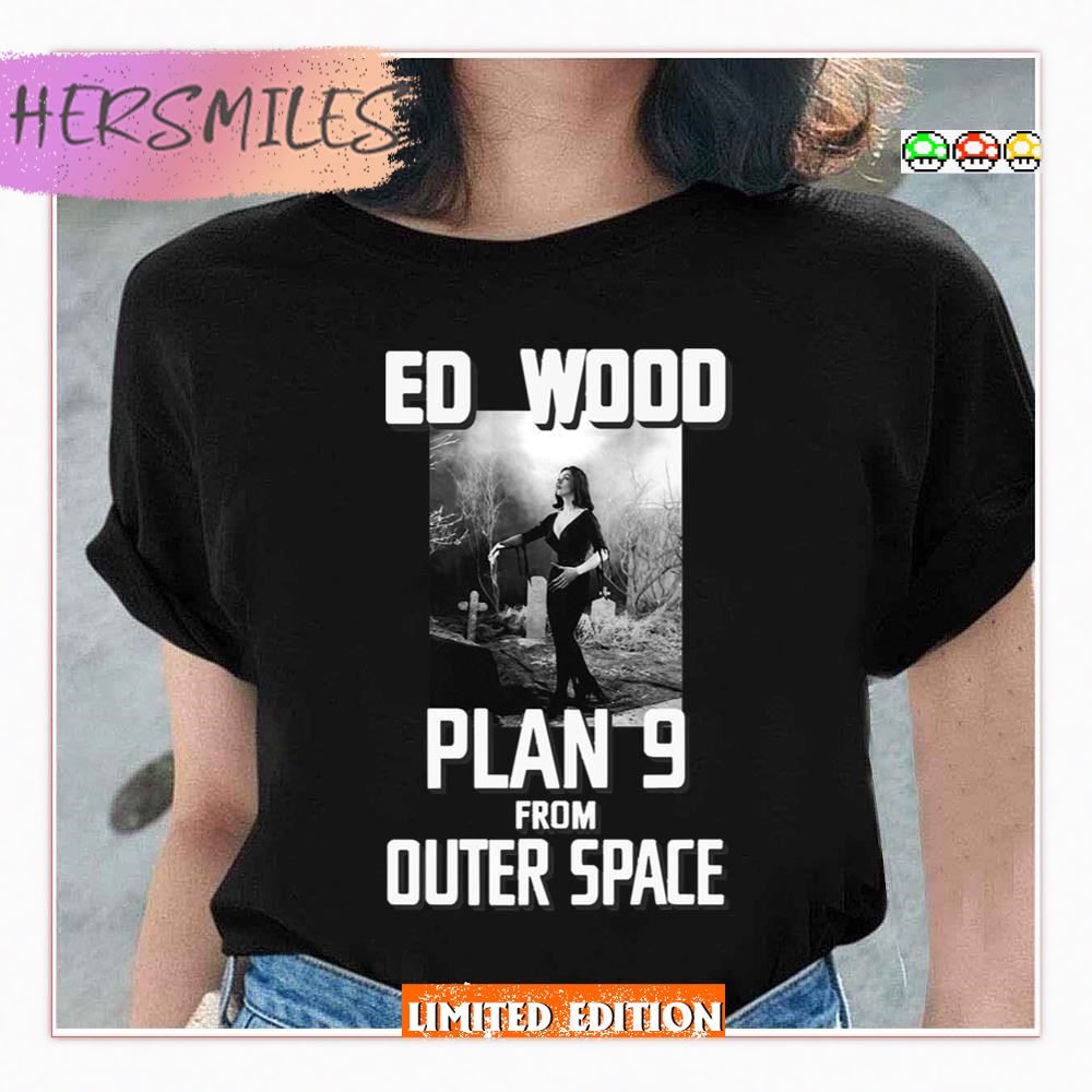 Grave Yard Ed Wood Plan 9 From Outer Space T-Shirt