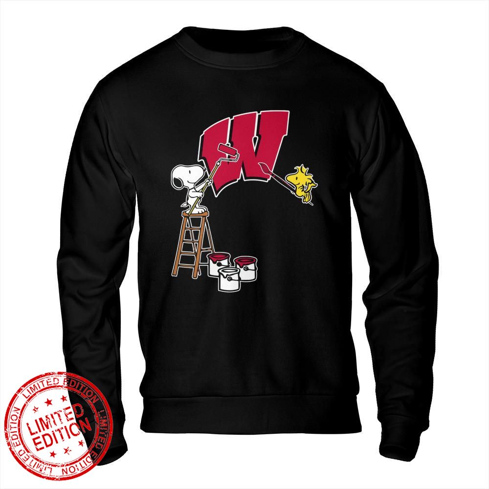 Wisconsin Badgers Snoopy and Woodstock Painting Logo Shirt