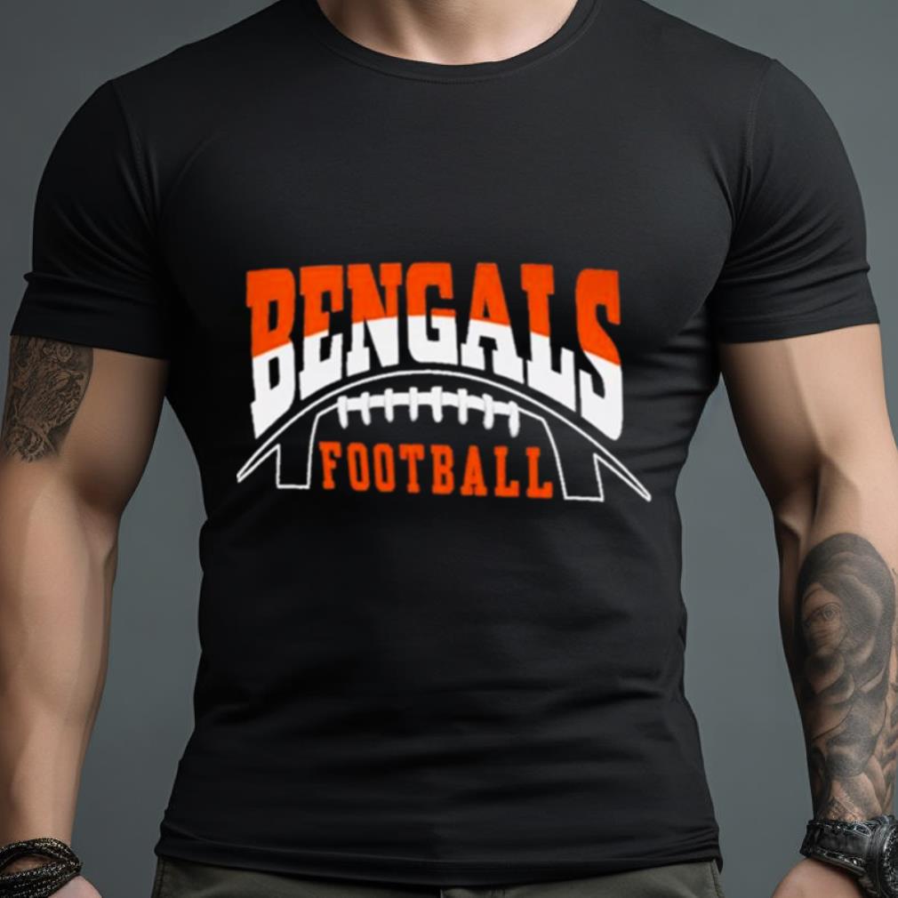 Mitchell & Ness Cincinnati Bengals Ladies Vintage Graphic Premium T-Shirt -  Black