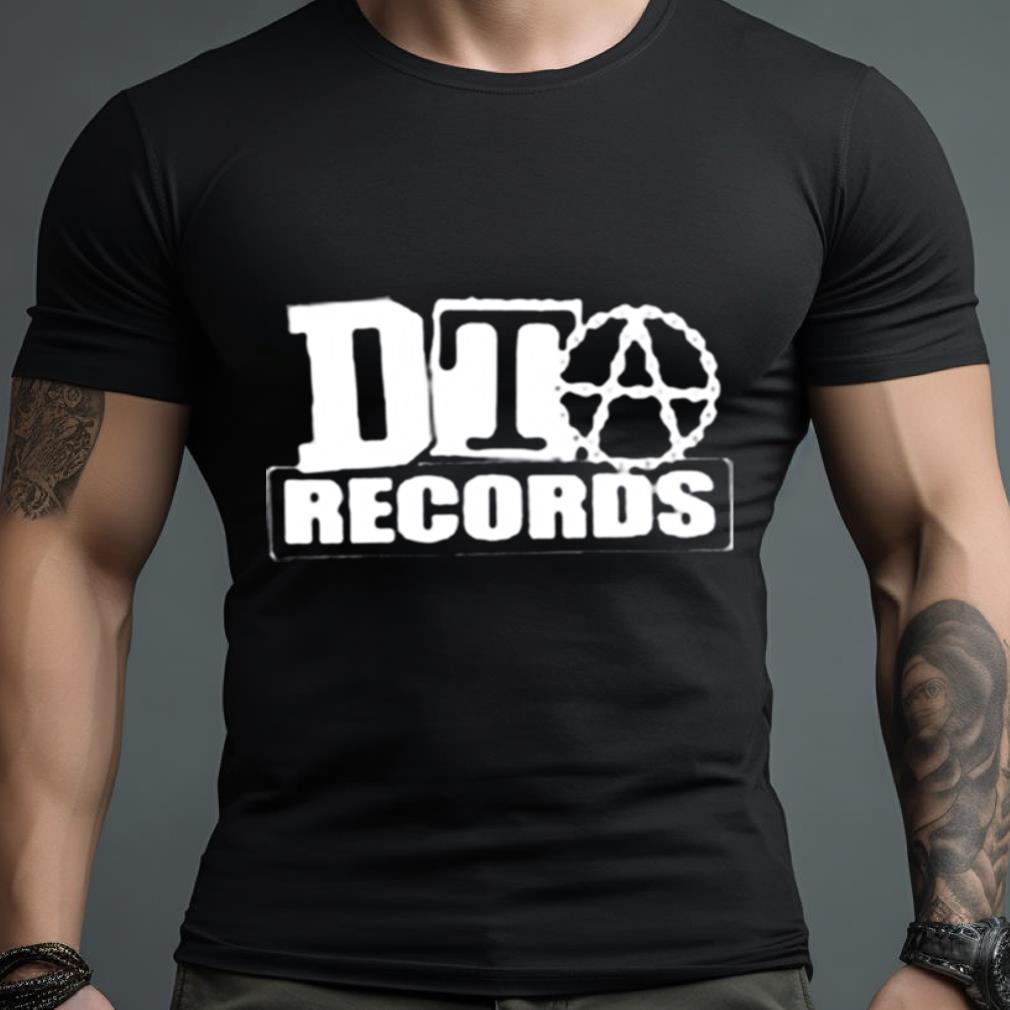 Worn On Tv Kourtney’S Black Dta Records Shirt