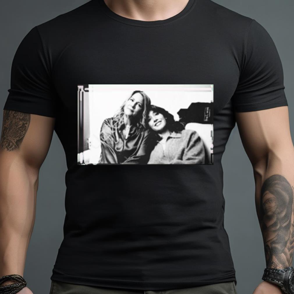 Jennifer Beals And Laurel Holloman Shirt