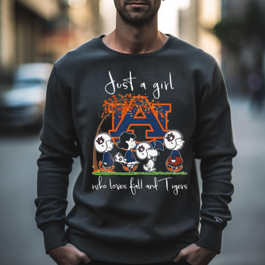 Just A Girl Who Loves Fall And Auburn Tigers 2023 Shirt