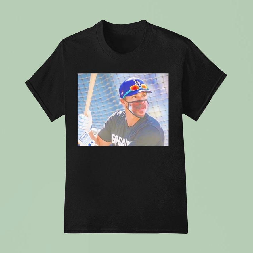 Enrique Hernndez Los Angeles Dodgers Funny Face Mask Shirt