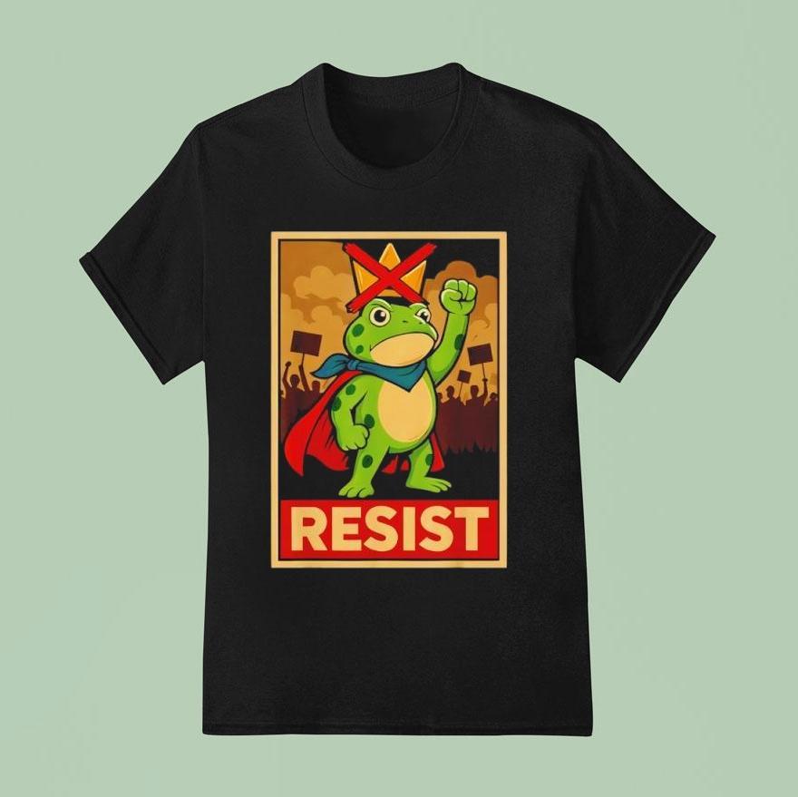 Funny Portland Frog Hop Protest Resist Frog No Kings Toad Shirt