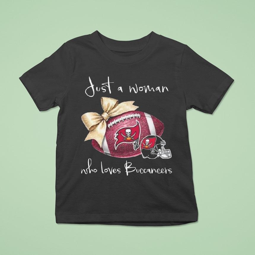 Just A Woman Who Loves Tampa Bay Buccaneers Pink Bow 2025 Shirt